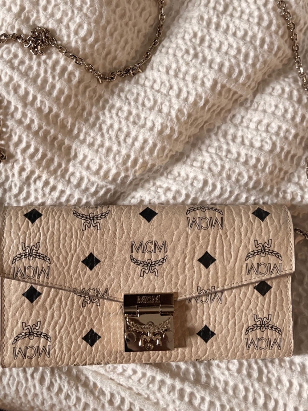 Pre-owned MCM leather Crossbody Bags Metallic Visetos Patricia Wallet On Chain